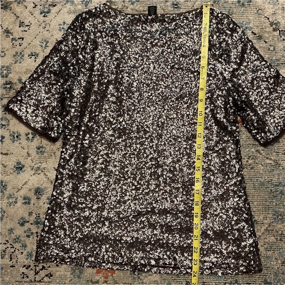 Chico’s Black Label Gray Sequin Short Sleeve Tee - Picture 13 of 16